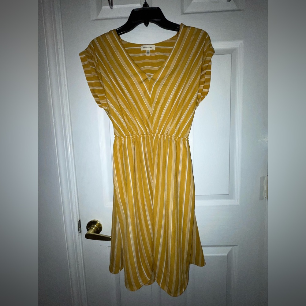 Yellow/gold and white striped dress, size medium, brand monteau
